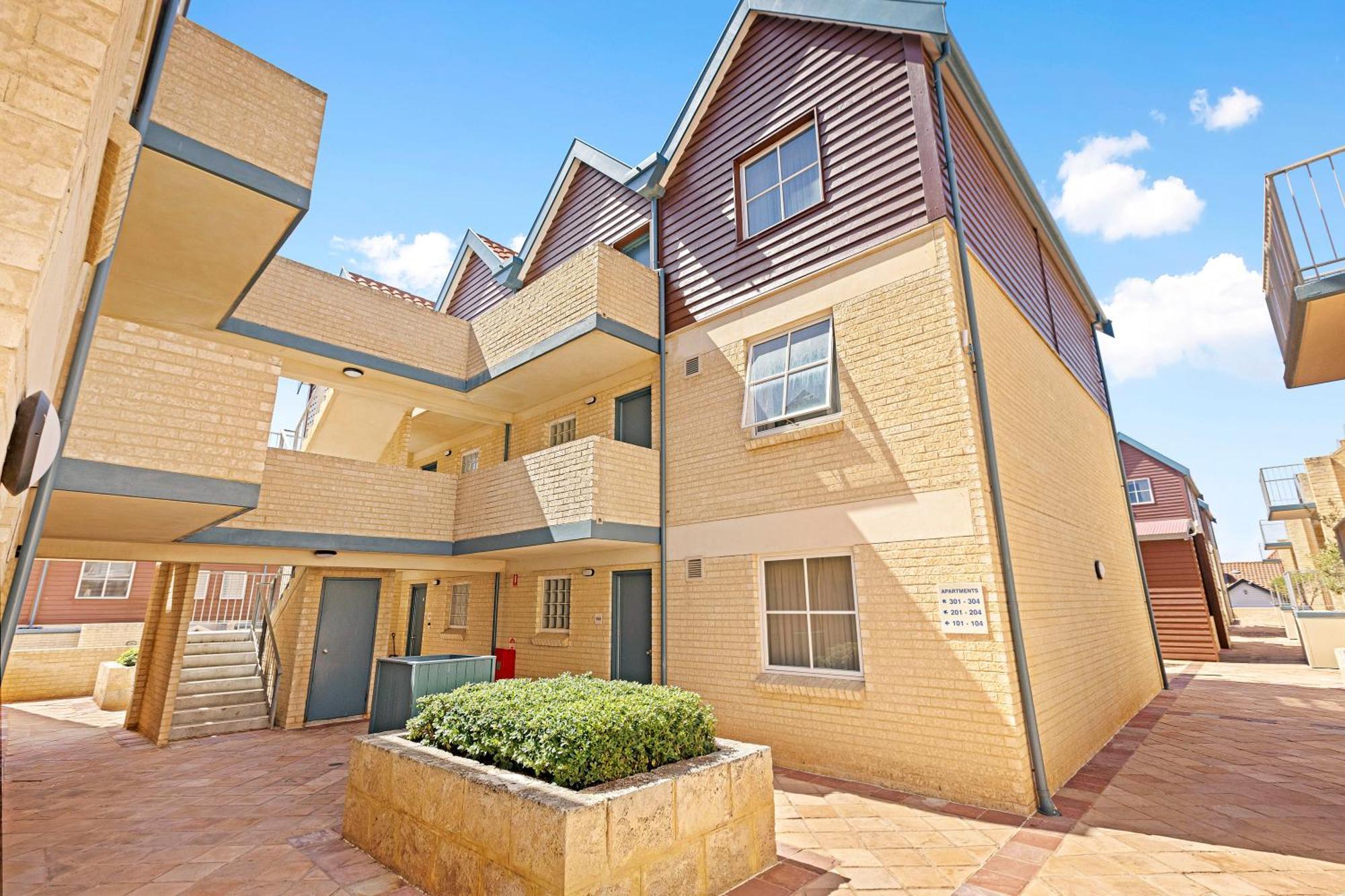 Nautica Residences Hillarys Пърт Екстериор снимка