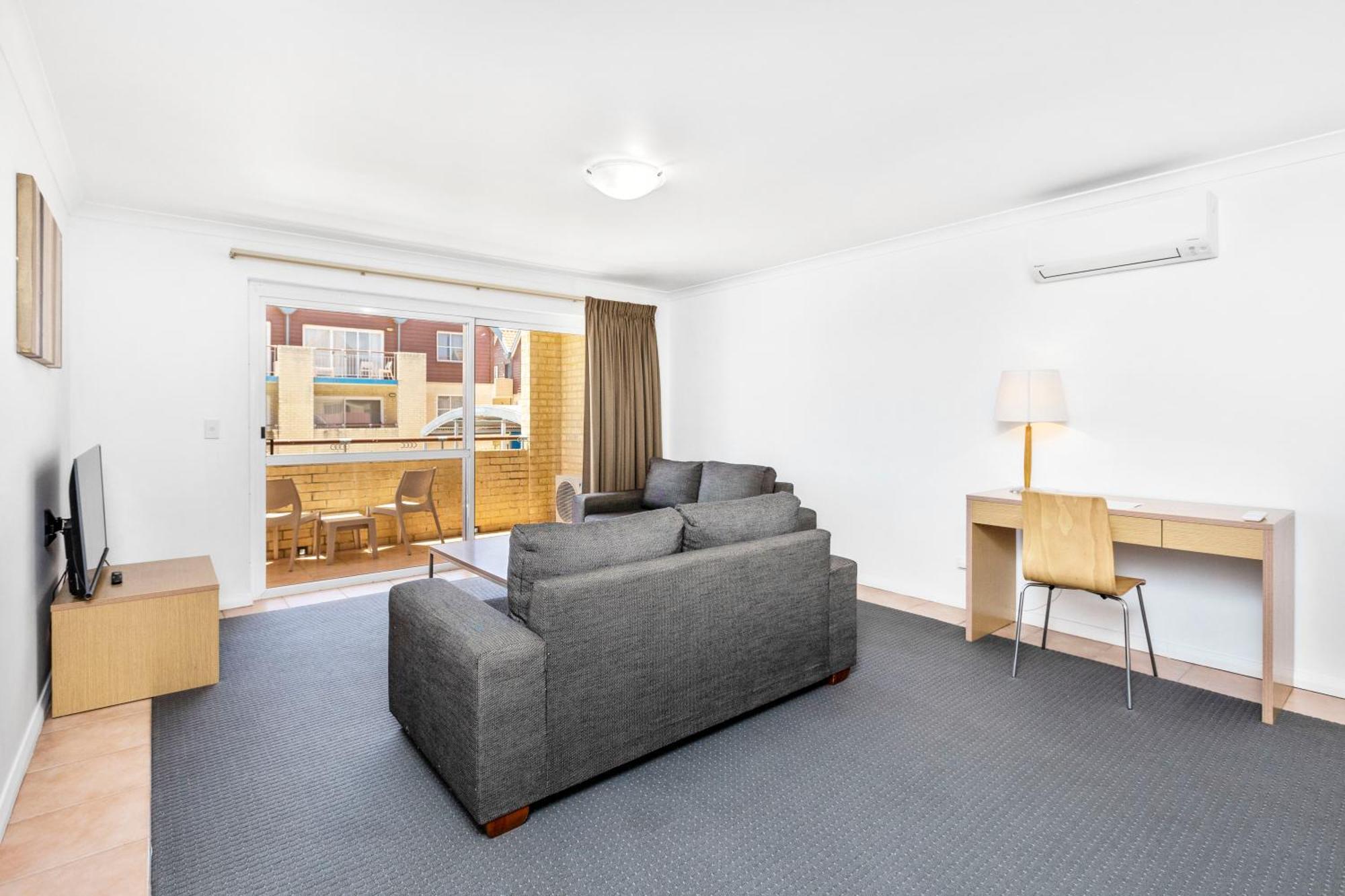 Nautica Residences Hillarys Пърт Екстериор снимка