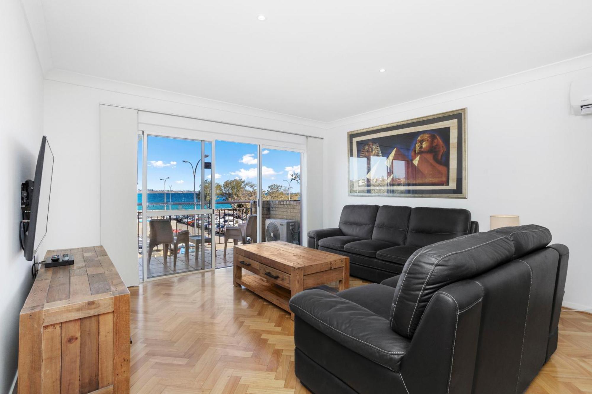 Nautica Residences Hillarys Пърт Екстериор снимка