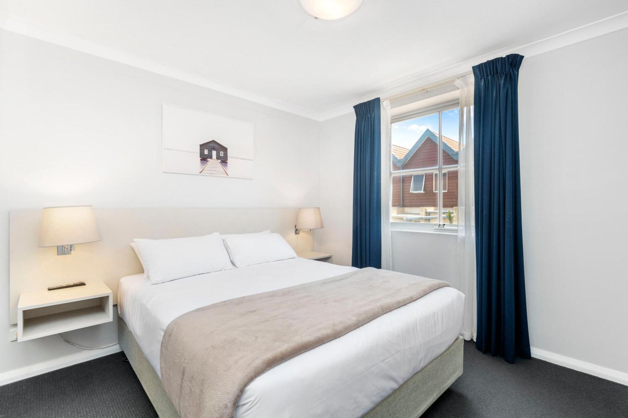 Nautica Residences Hillarys Пърт Екстериор снимка